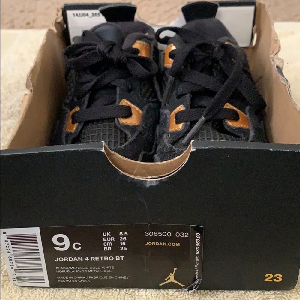 Jordan 4 Retro BT